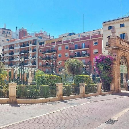 ולנסיה Hogar Vera Apartments&Bikes מראה חיצוני תמונה